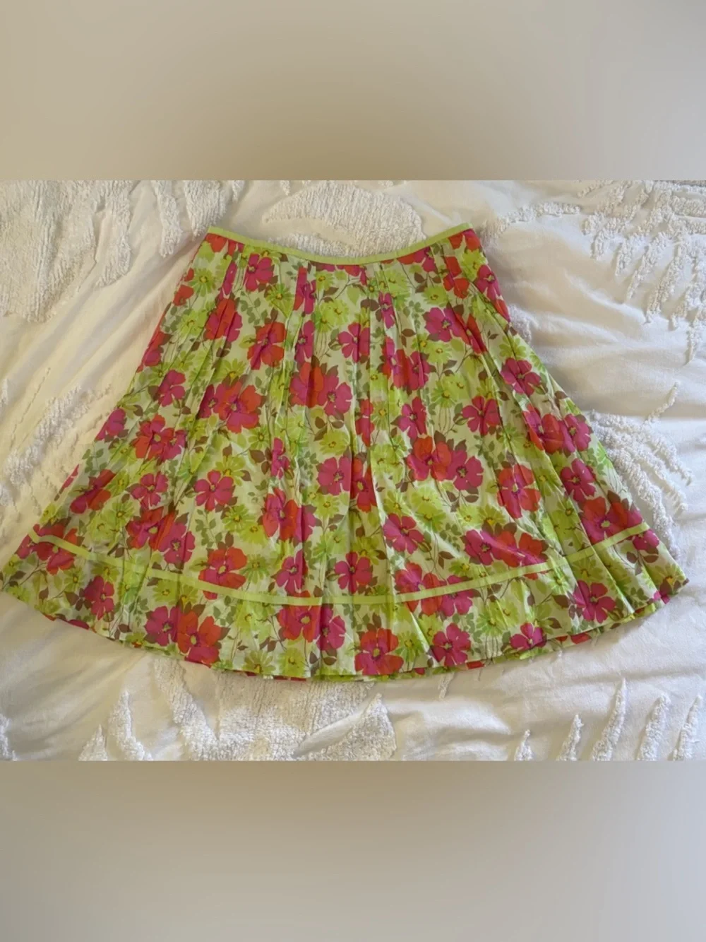 Liz Claiborne Bright Floral Circle Skirt in Lime & Pink - Picture 10 of 16